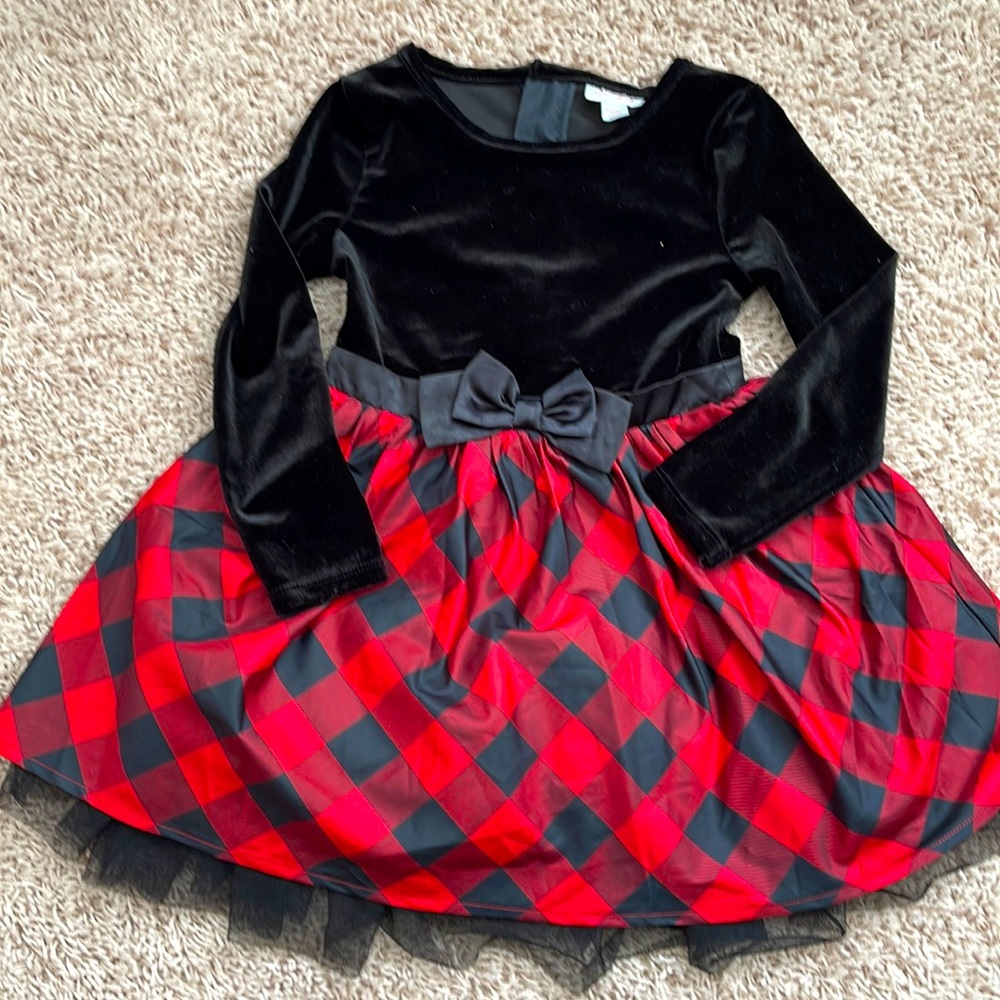 Classic girl’s plaid Christmas dress